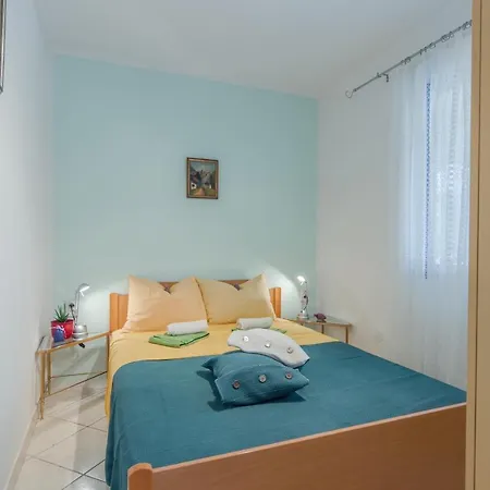 Apartman House Lea Pula