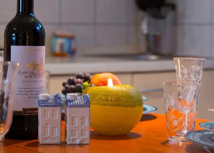 Apartment Romantic Apartment Flower Pula